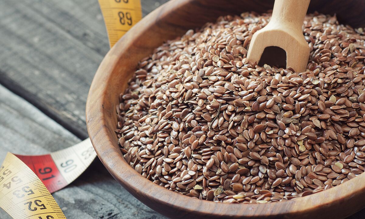 Flaxseeds on the menu reduce excess weight and improve mood
