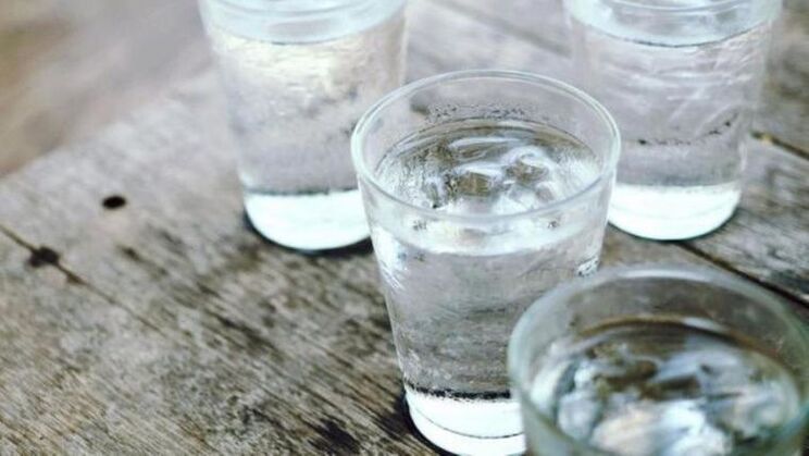 When using diuretics for weight loss, you should drink plenty of water. 